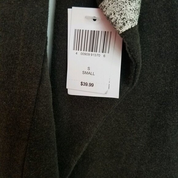 Crop Sweatshirt NWT Metallic Mickey - Picture 5 of 9